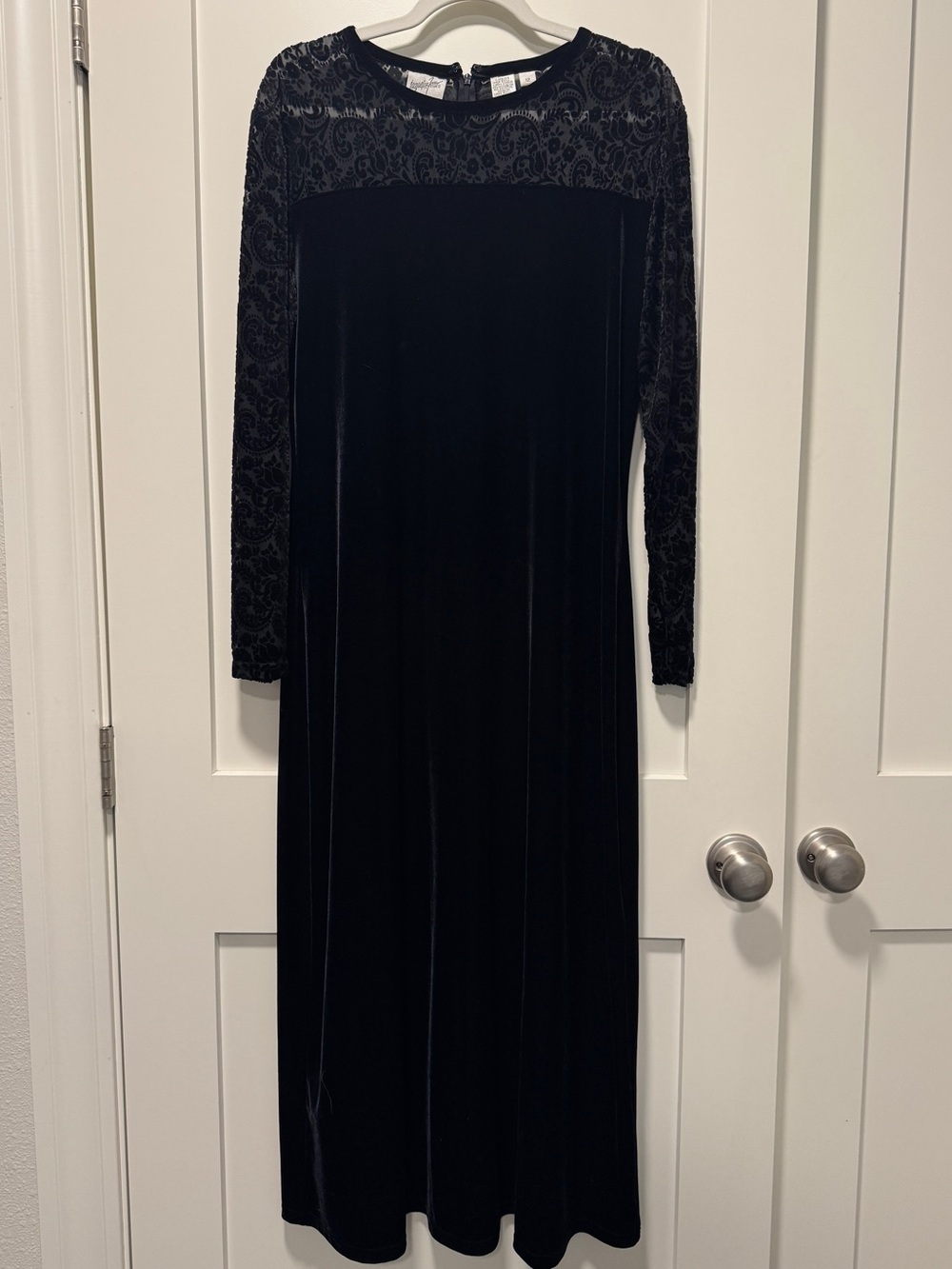 90s Black Velvet Burnout Paisley Long Sleeve Maxi Dress Lace Yoke Whimsigoth